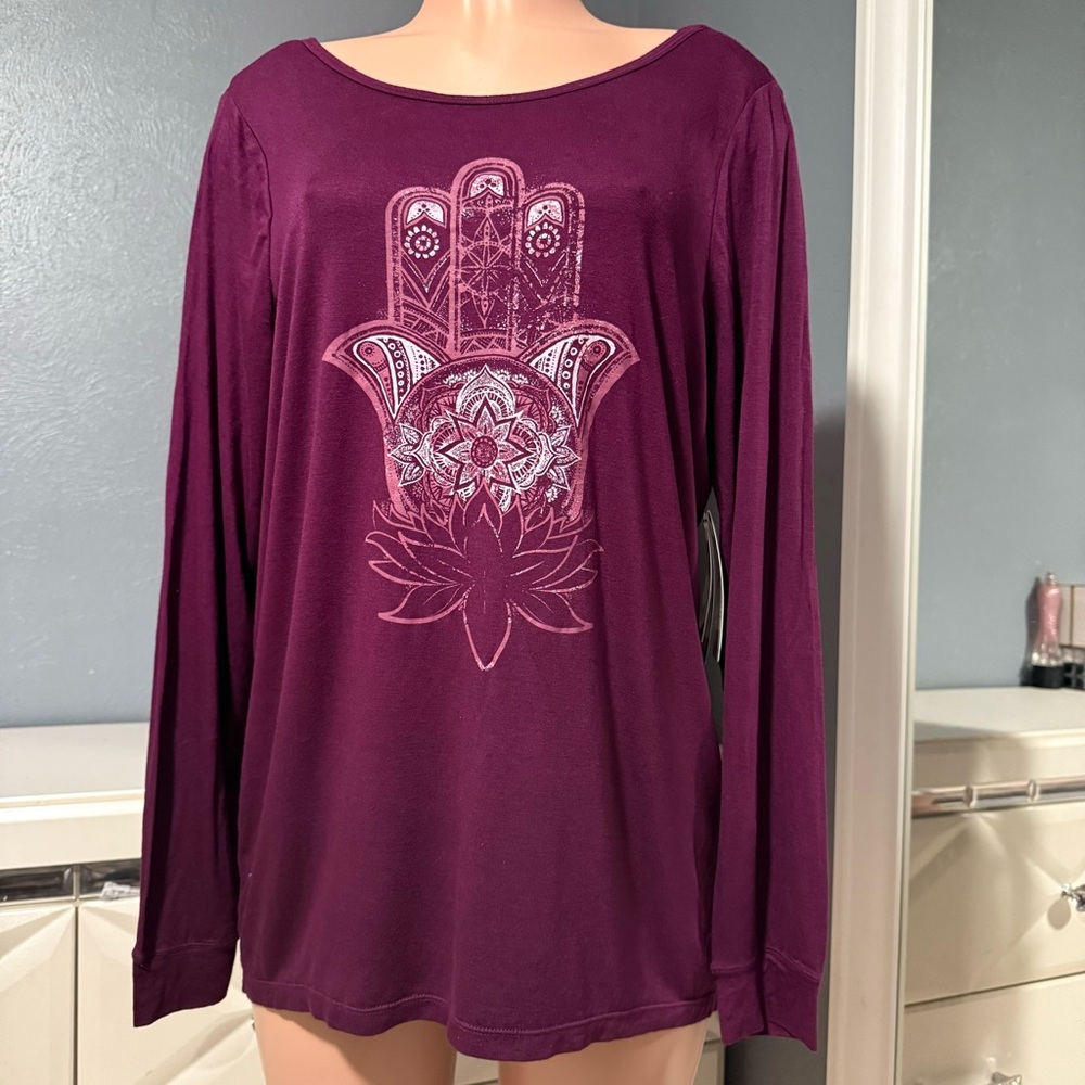 GAIAM Long Sleeve Top in Rich Purple